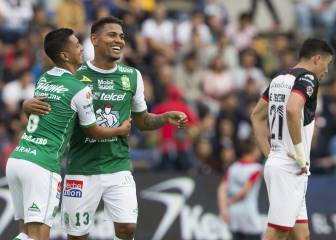 León mantiene la perfección con Díaz tras golear a Lobos
