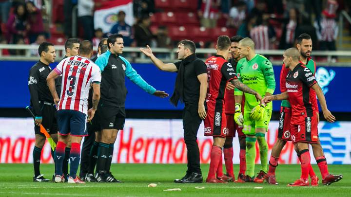 Gol anulado a Xolos levantó la polémica en Guadalajara