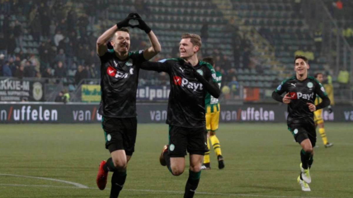 Uriel Antuna reaparece en la goleada del Groningen