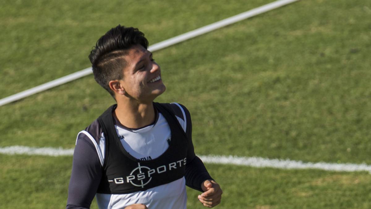 Sky Sports: Jonathan González, en la mira de Borussia Dortmund