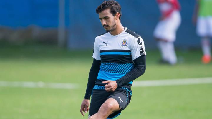 Alanís asegura que no quiere “perjudicar” a Chivas