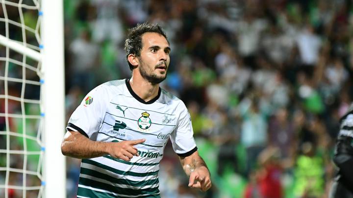 Armenteros, ex del Rayo, denuncia 'mobbing' en el Santos