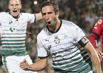Santos venció a Lobos en duelo de goles en inicio de la Liga MX