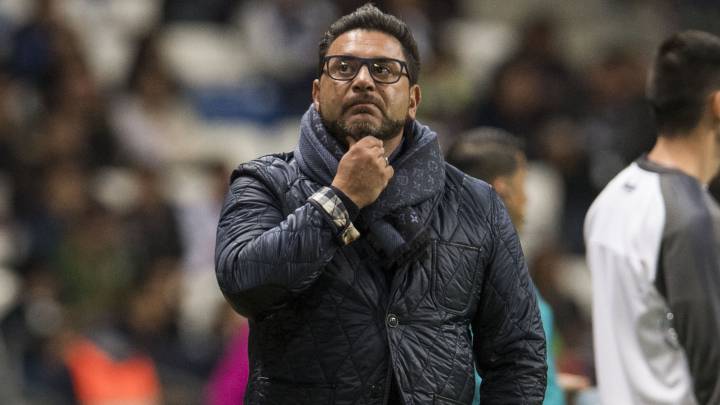 Rayados, Monterrey, Antonio Mohamed esquivó la pregunta de la llegada de Héctor Herrera en verano