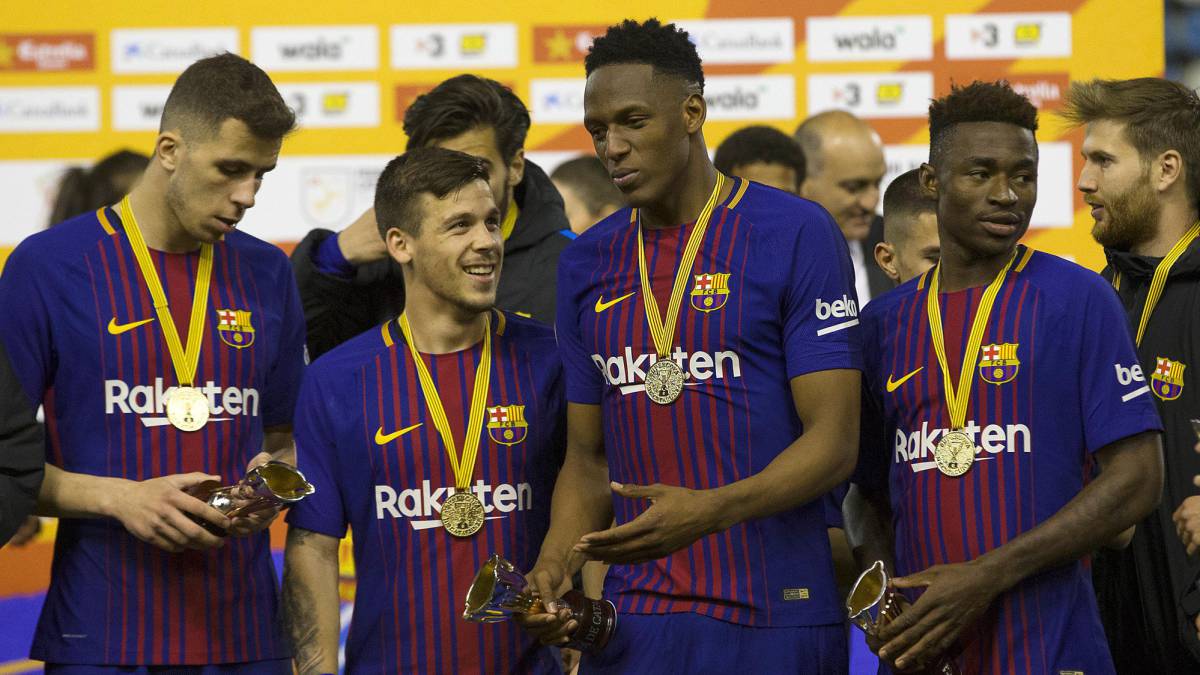 Los blaugranas se llevaron la tercera Supercopa de Catalunya en los penaltis gracias a Cillessen, Dembelé jugó 62 minutos decepcionantes y Denis Suárez se marchó lesionado.