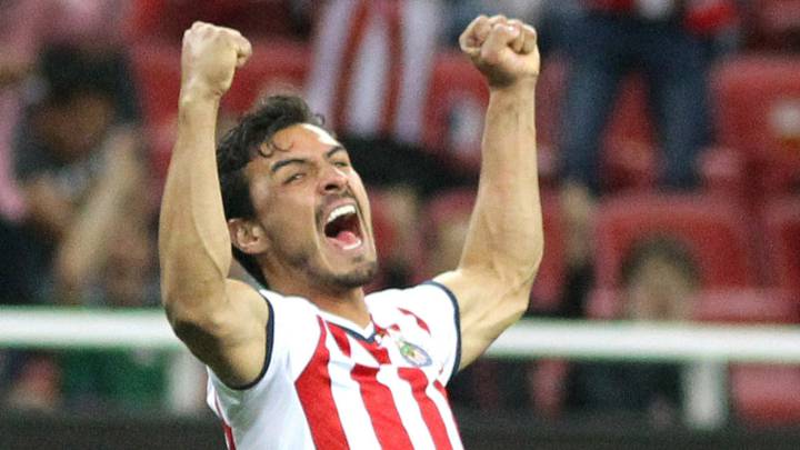 Guadalajara supo remontar el marcador global y de gran manera. Goleó al Seattle para dar la cara por los equipos mexicanos ante los representantes de la MLS