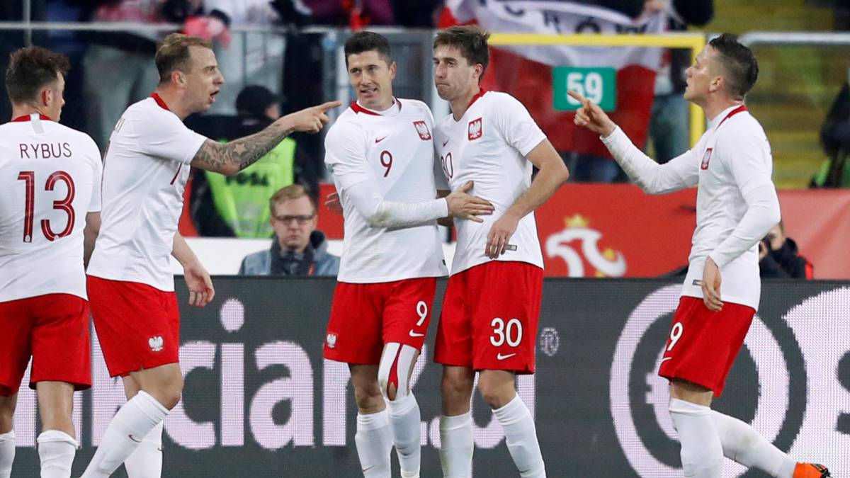 Polonia se impone a Corea del Sur en el último minuto