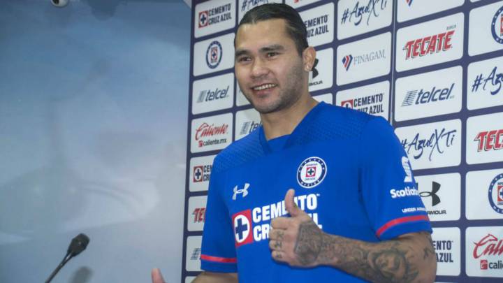 Gullit Peña regresará a la titularidad en el Clásico Joven