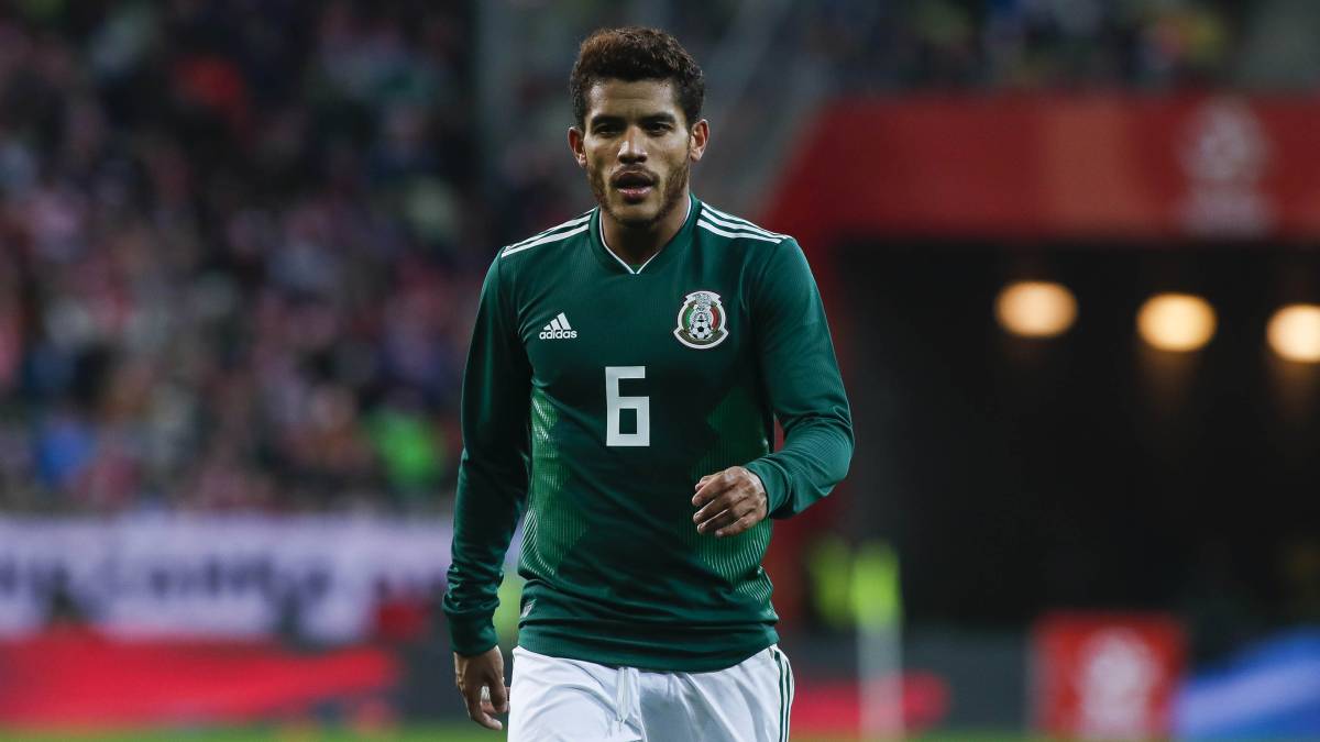 Para Jonathan Dos Santos, Rafa Márquez es fundamental en el Tri