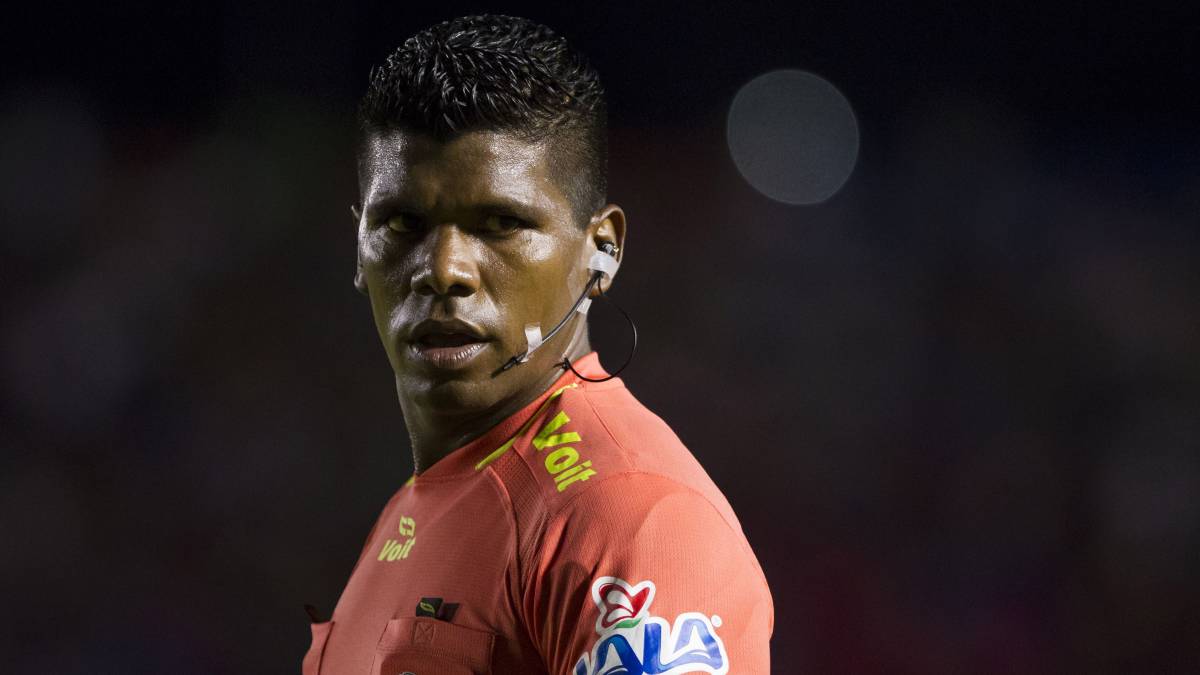 Árbitro Adalid Maganda acusa despido por ser 'un pinche negro'