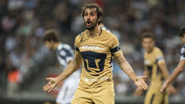Foto de acción durante el partido Monterrey vs Pumas, correspondiente a la jornada 14 del Torneo Clausura 2018 de la Liga BBVA Bancomer, en el Estadio BBVA Bancomer, en la foto: Alejandro Arribas.