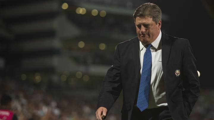 Miguel Herrera, DT del América, fue optimista tras la derrota ante Santos y dejó claro que saldrán al Estadio Azteca a buscar la remontada ante su afición.