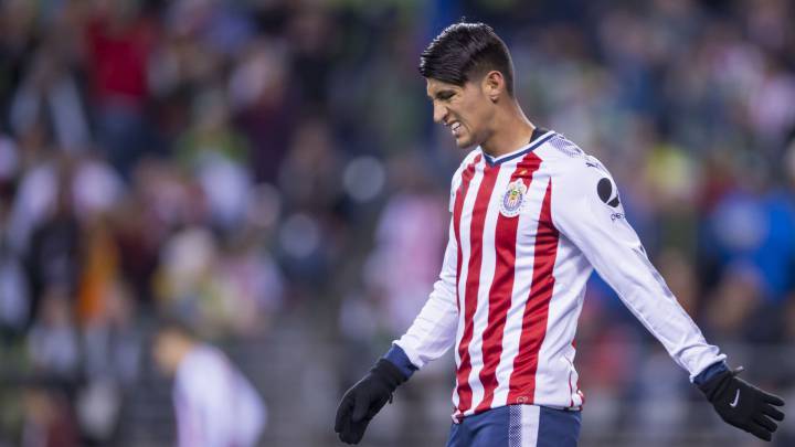 ¿Alan Pulido quedará fuera de Chivas?