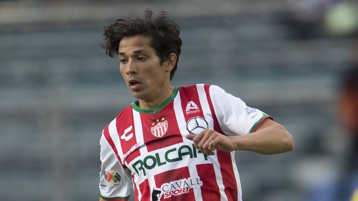 Matías Fernandez renueva un año con Necaxa