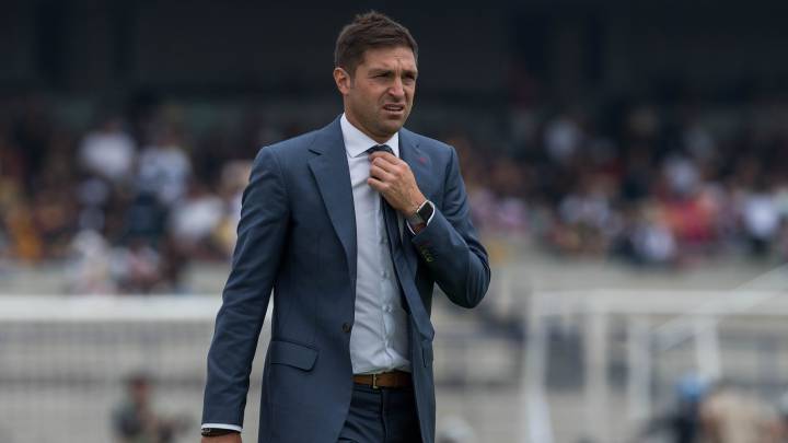 Futuro de Diego Alonso en Rayados dependería de Pumas
