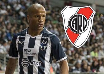 Carlos Sánchez no descarta negociar con River Plate