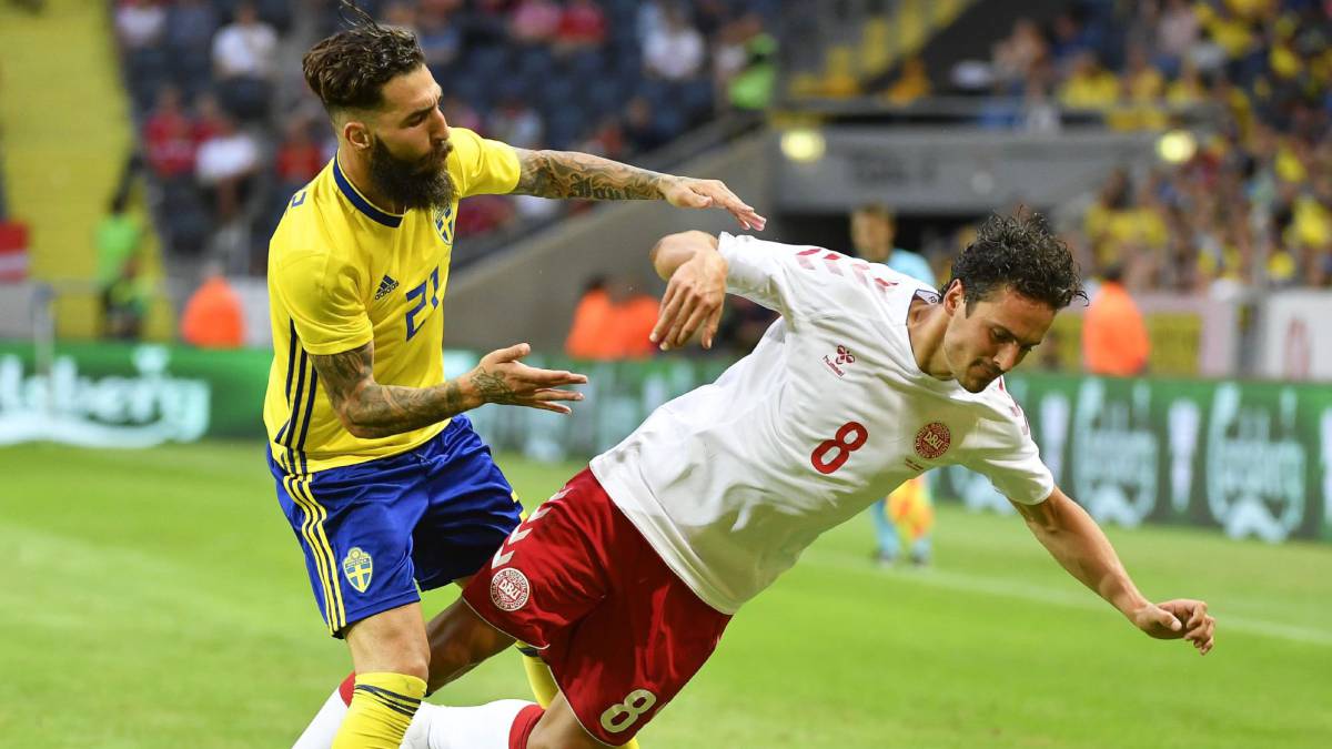 Suecia empata sin goles con Dinamarca