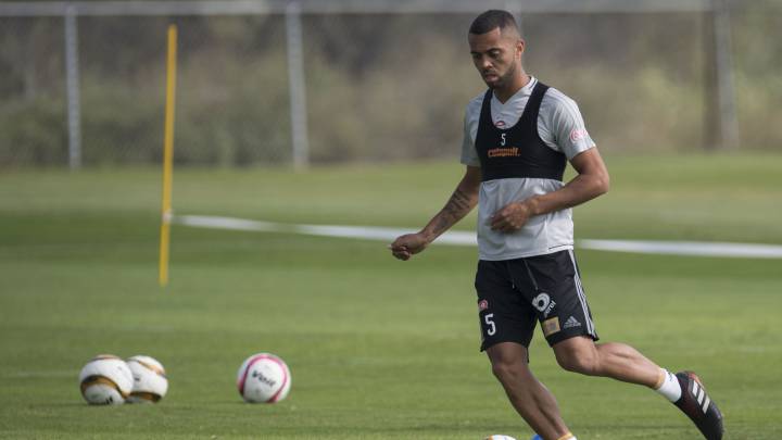 Foto de acción durante el Entrenamiento del Equipo Tigres UANL, del Torneo Apertura 2017 de la Liga BBVA Bancomer MX, en el Estadio Universitario, en la foto: Rafael de Souza Carioca de Tigres.