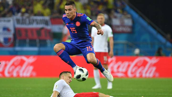Mateus Uribe destaca en su debut mundialista