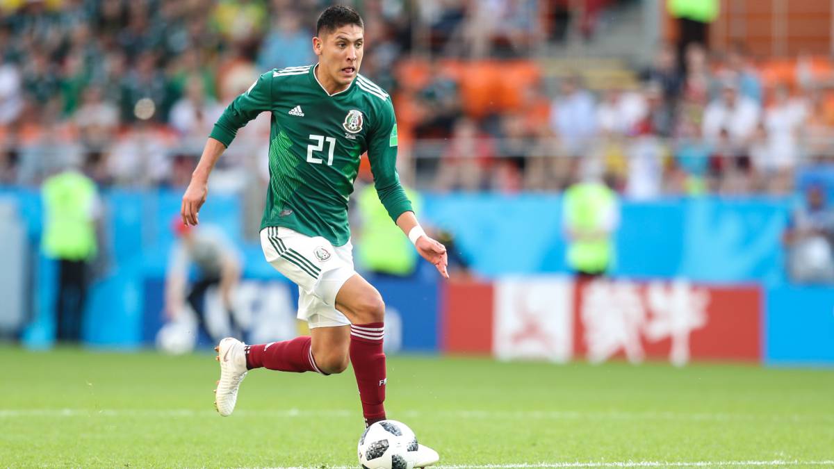 Edson Álvarez sigue interesando al PSV Eindhoven