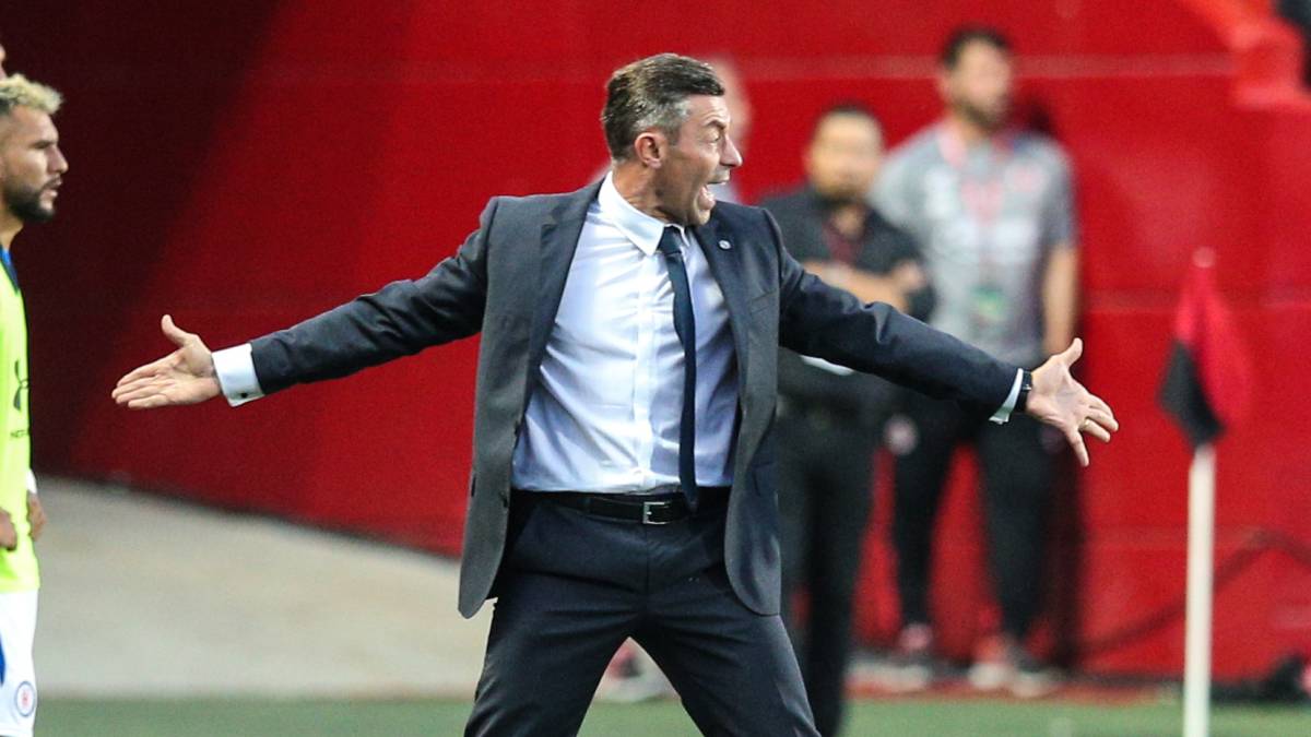 Gerardo Flores le da empate agónico a Cruz Azul