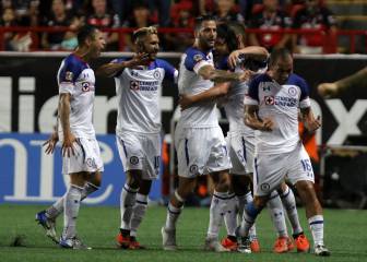 Cruz Azul rescata el empate en la agonía del partido