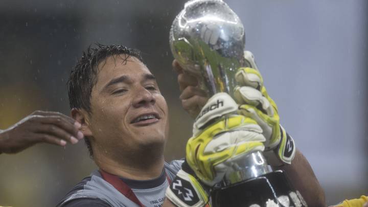 Moisés Muñoz se retira del fútbol