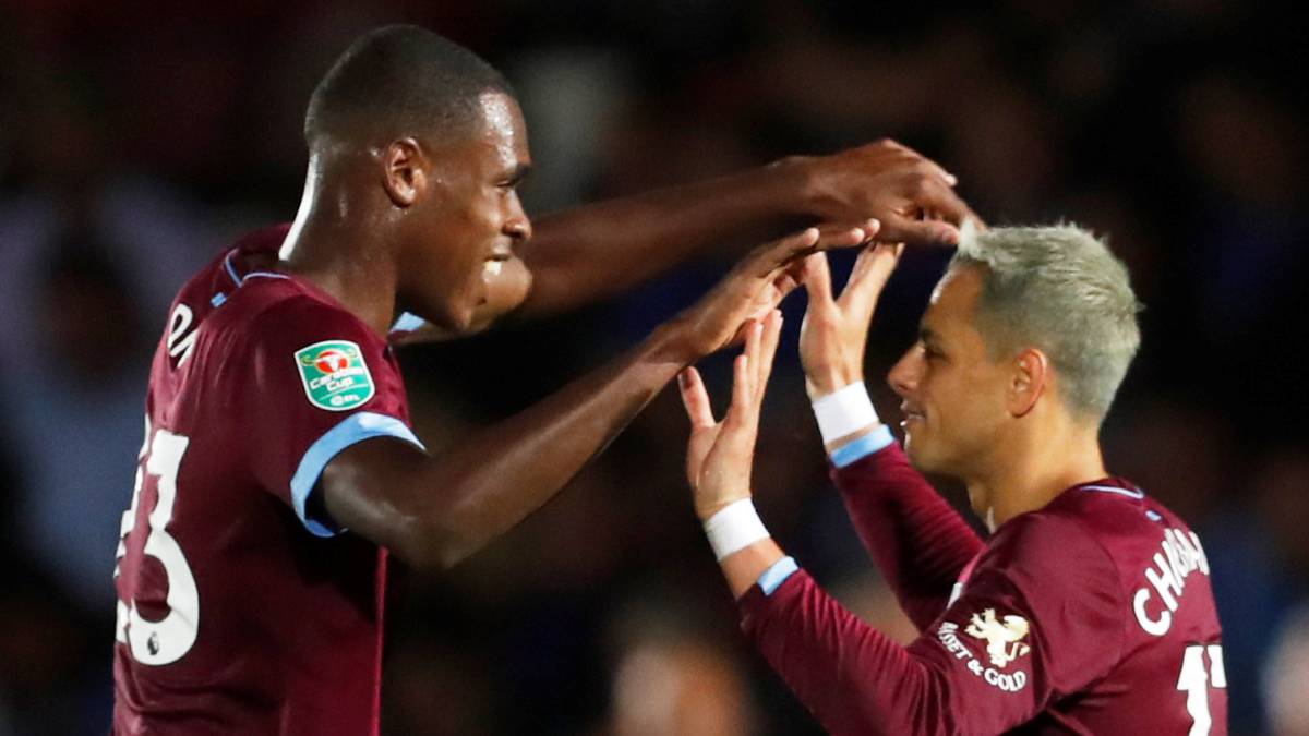 ¡Está de vuelta! Chicharito anota en victoria del West Ham