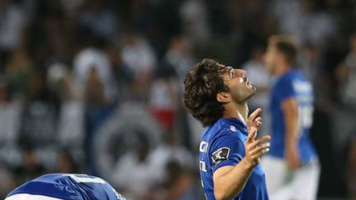 Antonio Briseño y el Feirense continúan sumando