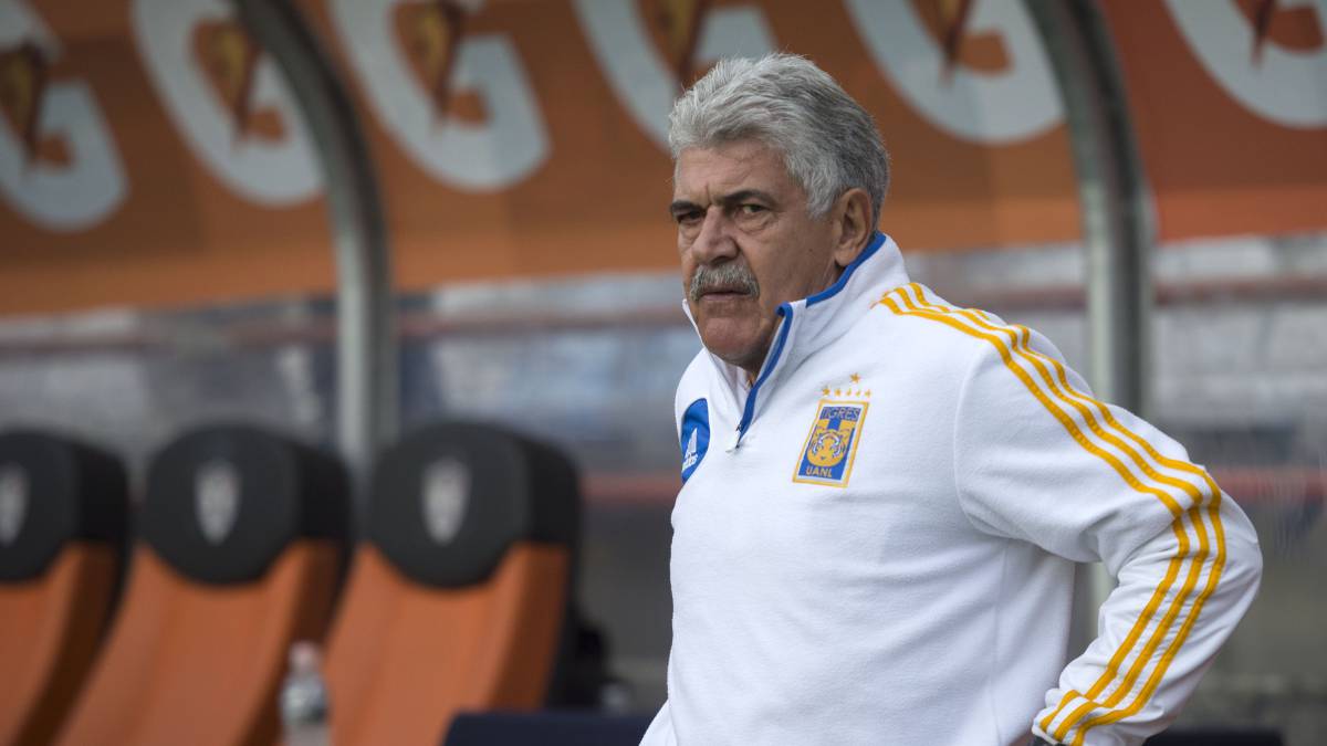 Ricardo Ferretti recibe orden de no ser DT de México — Selección Mexicana Ricardo Ferretti recibe orden de no ser DT de México — Selección Mexicana