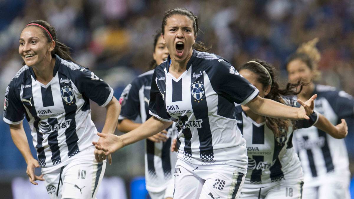 Diana Evangelista es la nueva líder de goleo del la LMX Femenil