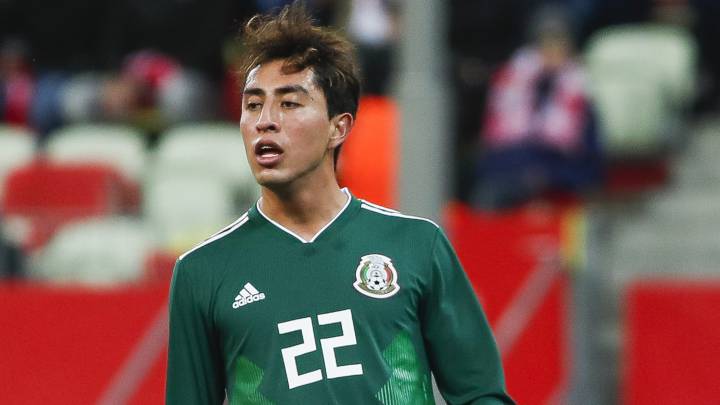Omar Govea, Royal Antwerp, Selección Mexicana