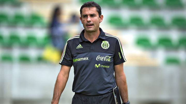 Los pecados de Roberto Medina con el Tri Femenil
