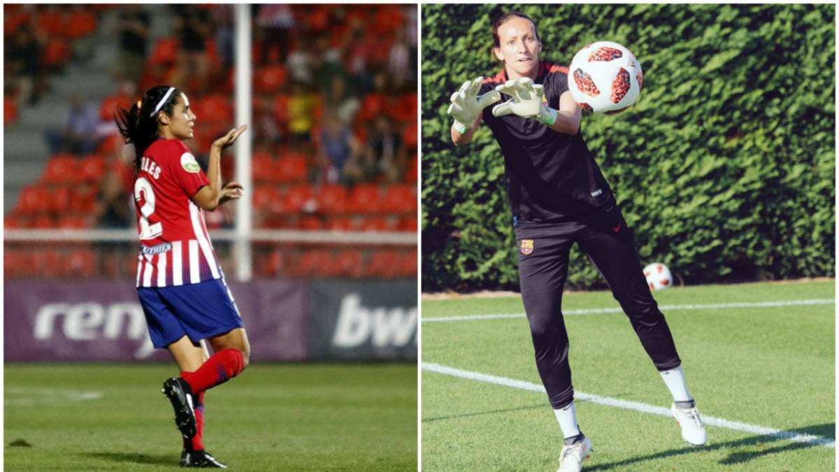 Jugadoras de Fútbol en el campo de juego