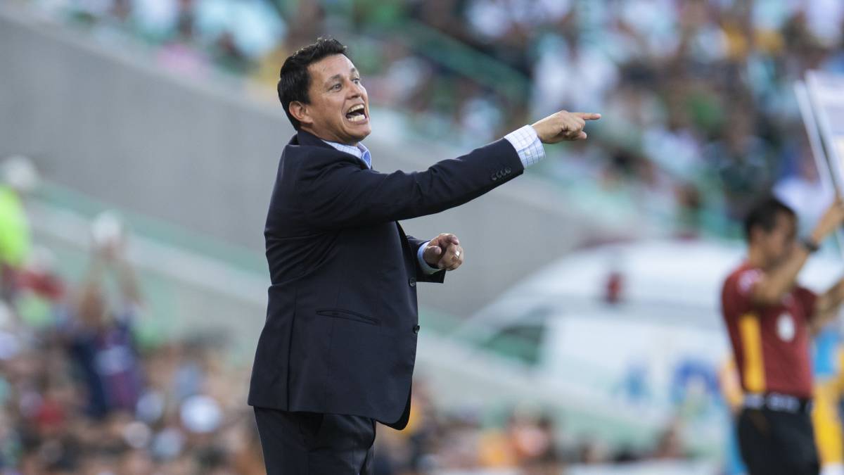 Salvador Reyes, Santos Laguna