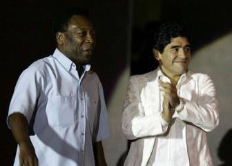 Pelé felicita a Maradona con un extraño mensaje