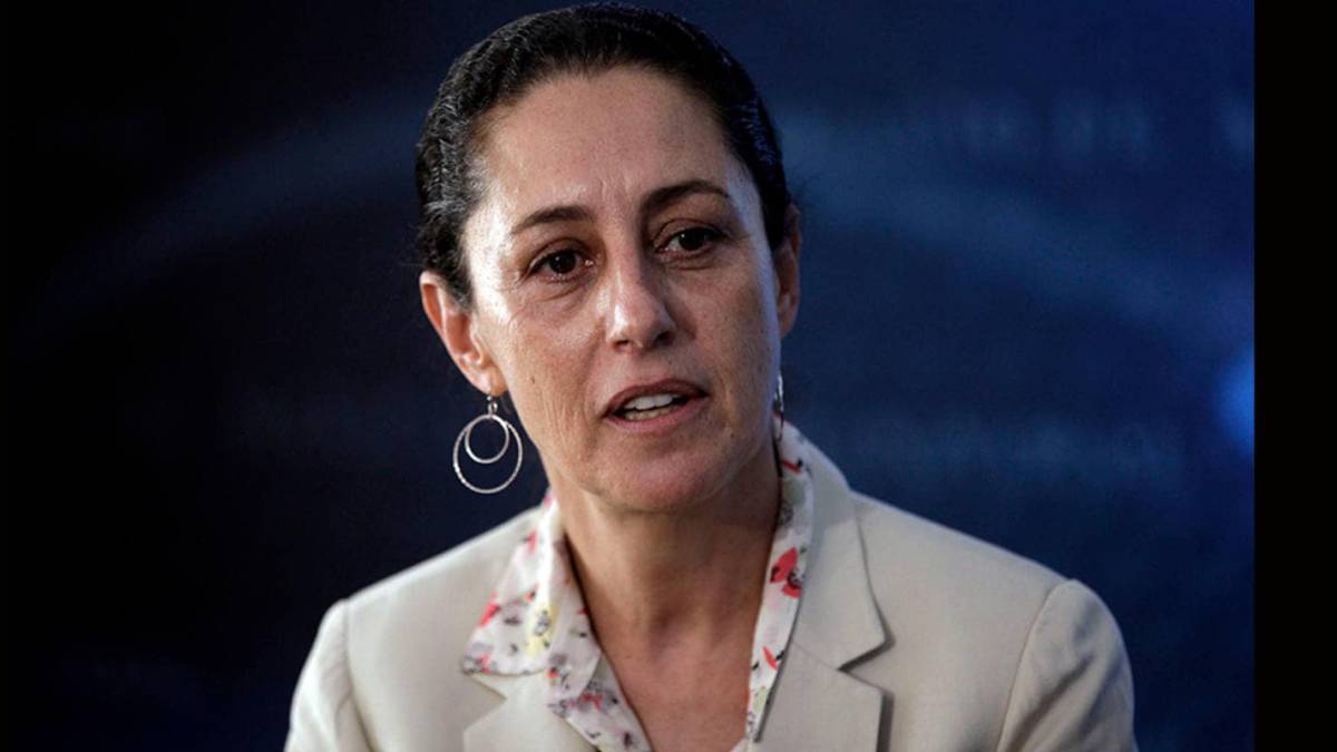 Claudia Scheinbuam, Ciudad de México