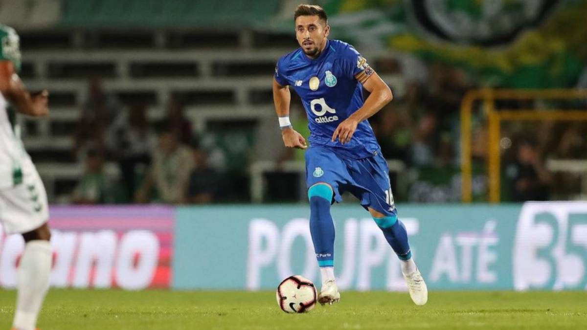 Agente de Héctor Herrera descarta acuerdo con la Roma