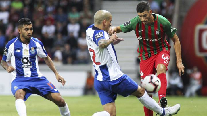El Porto de Herrera y 'Tecatito' se mantiene en el liderato