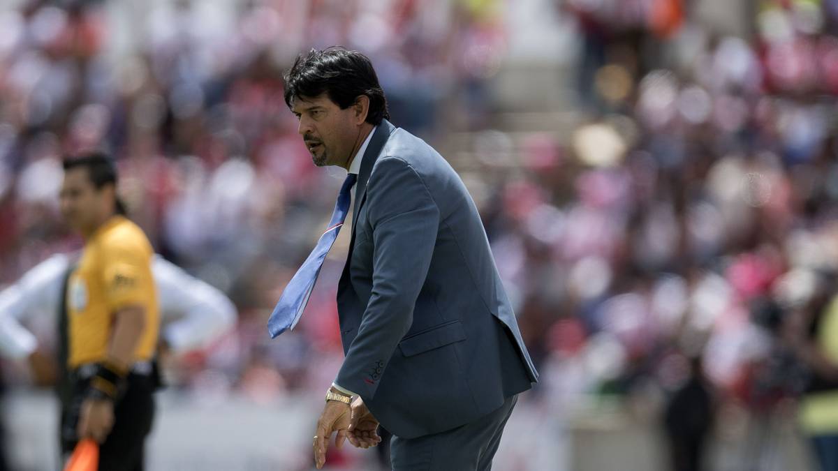 Cardozo: “A mí me gusta el jugador agrandado”
