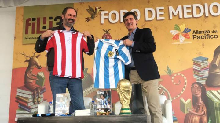 Mario Kempes presentó su libro “El Matador”