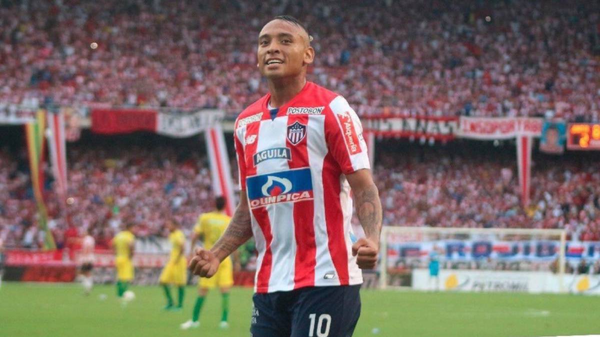 Miguel Ángel Garza: "Sí nos interesa Jarlan Barrera"