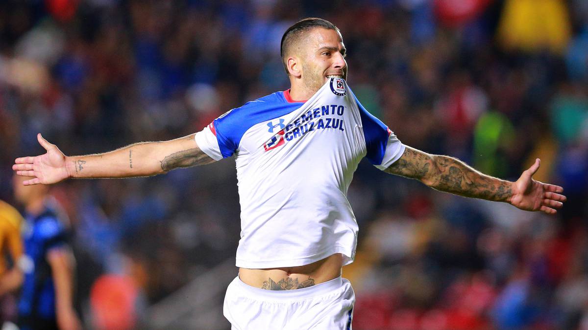 Cruz Azul venció a Querétaro en la ida de los cuartos de final