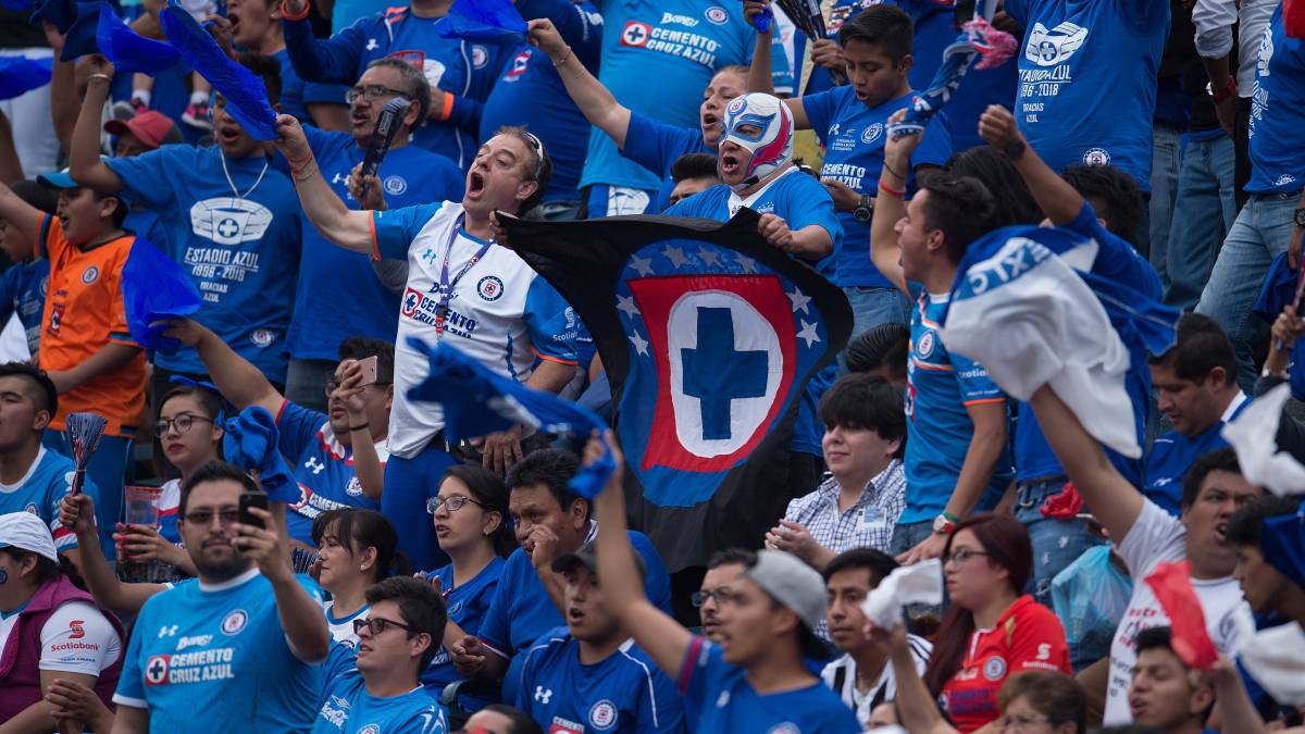 Afición de Cruz Azul es más fiel que la de Rayados
