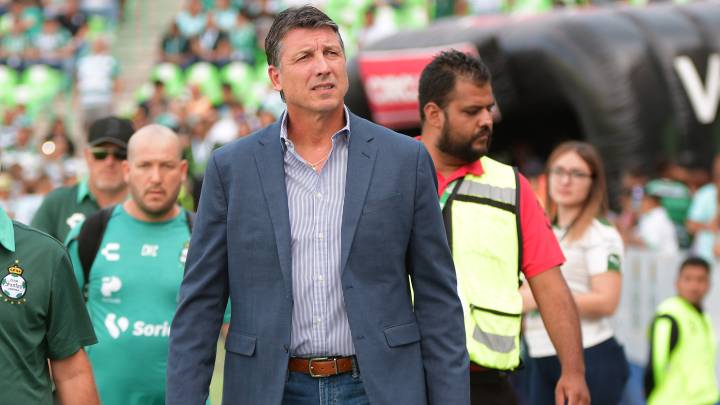 Veracruz pospone presentación de Robert Dante Siboldi