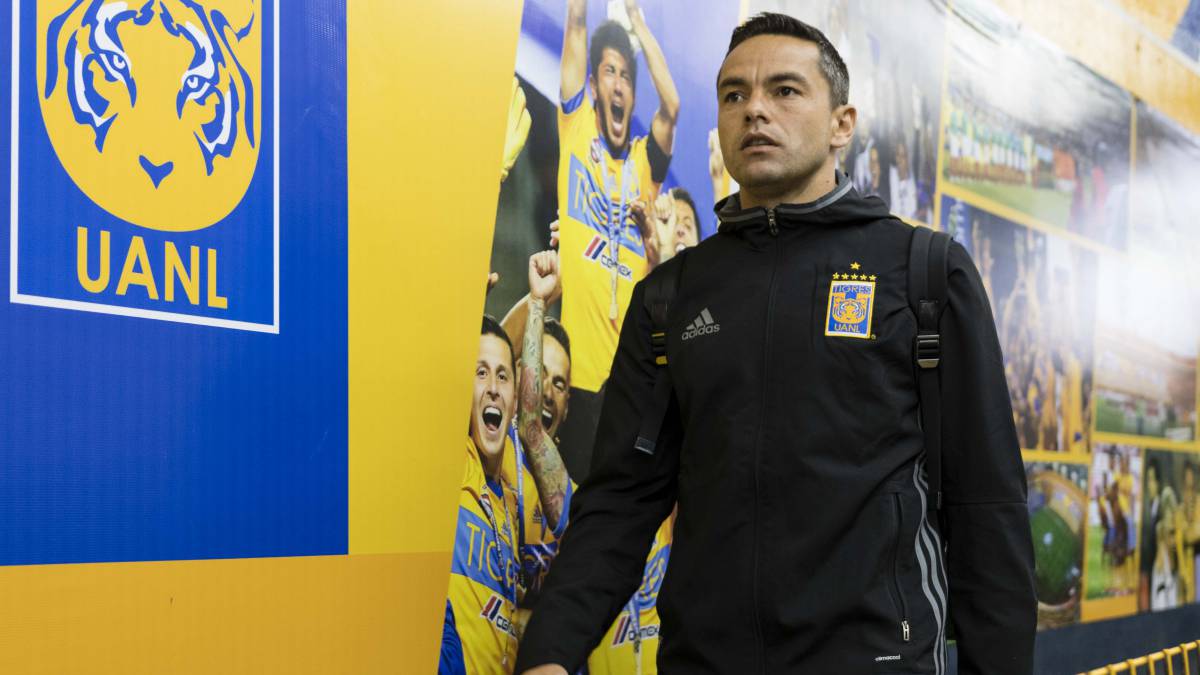 Juninho anunció su retiro del futbol profesional