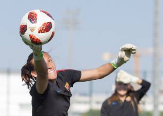 Pamela Tajonar debuta de titular y Barca golea al Madrid