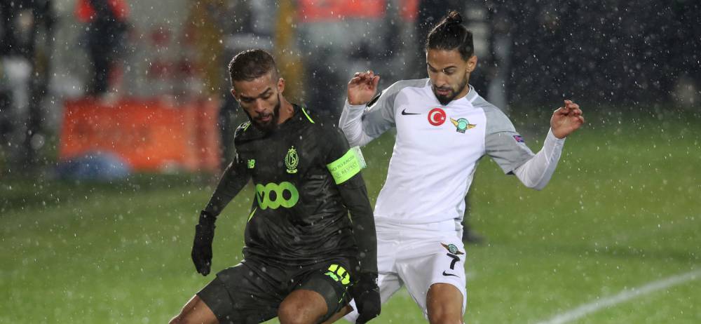 Akhisar Belediyespor v Standard Liege