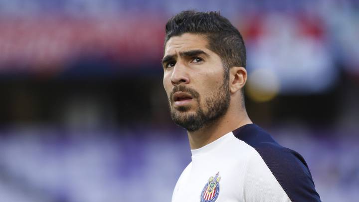 Crisis de resultados en Chivas le roba el sueño a Jair Pereira