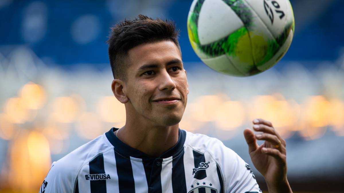 Maxi Meza habilitado para debutar con Monterrey